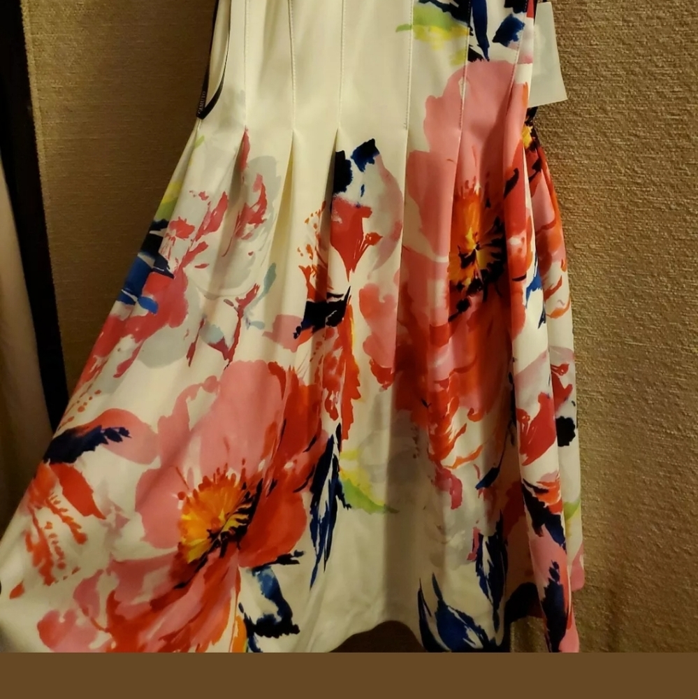 Vince Camuto Dress